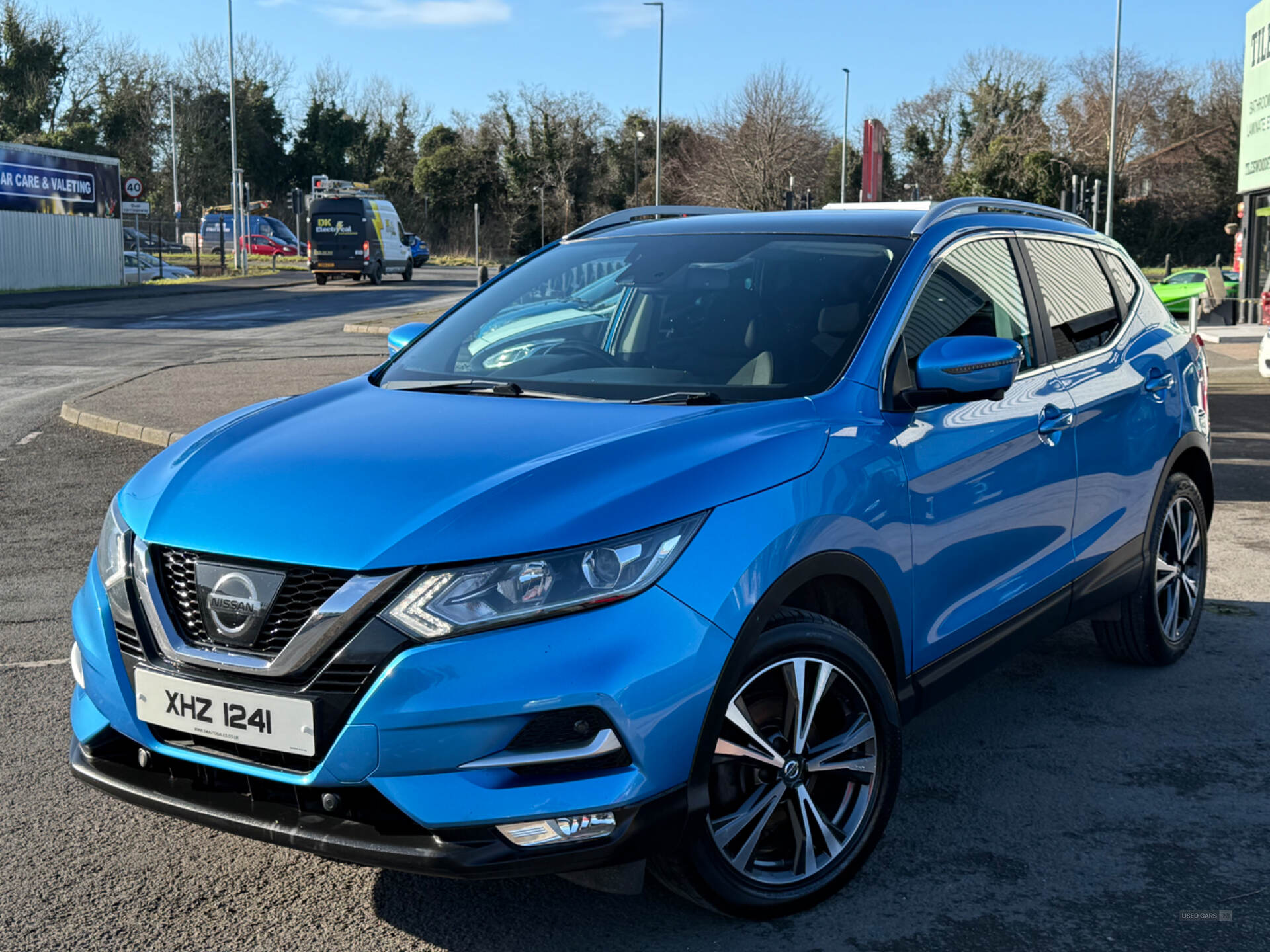 Nissan Qashqai DIESEL HATCHBACK in Down