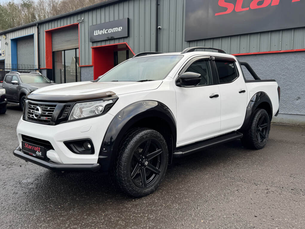 Oct 2017 Nissan Navara Double Cab Pick Up Tekna 2.3dCi 190 4WD