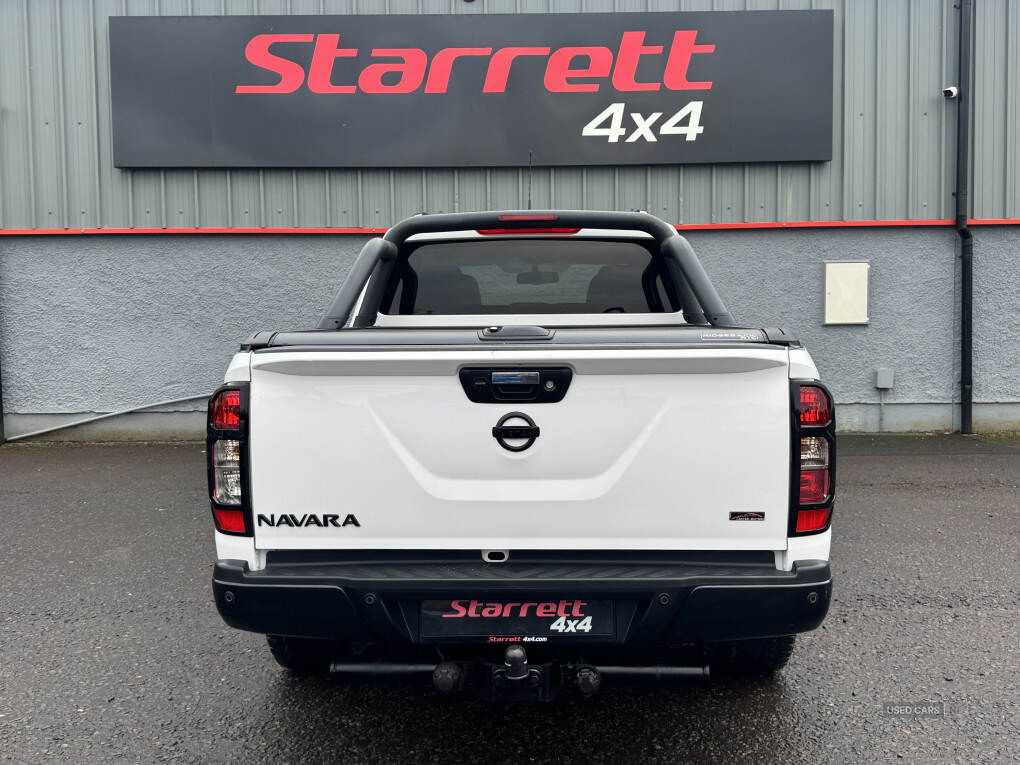 Oct 2017 Nissan Navara Double Cab Pick Up Tekna 2.3dCi 190 4WD