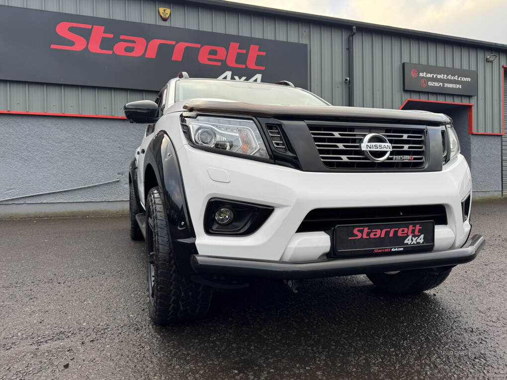 Oct 2017 Nissan Navara Double Cab Pick Up Tekna 2.3dCi 190 4WD
