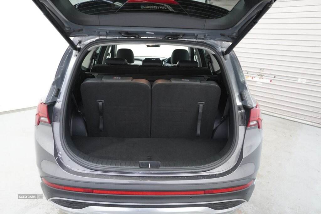 Mar 2022 Hyundai Santa Fe 1.6 TGDi Hybrid Premium 5dr Auto
