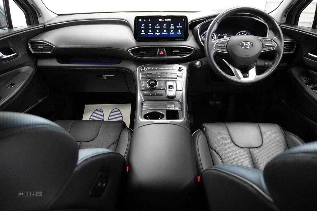 Mar 2022 Hyundai Santa Fe 1.6 TGDi Hybrid Premium 5dr Auto