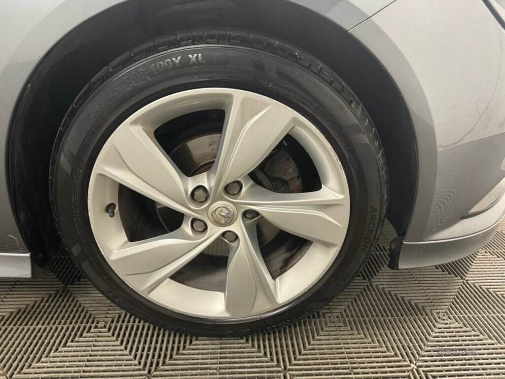 Mar 2019 Vauxhall Insignia 1.5T SRi Vx-line Nav 5dr