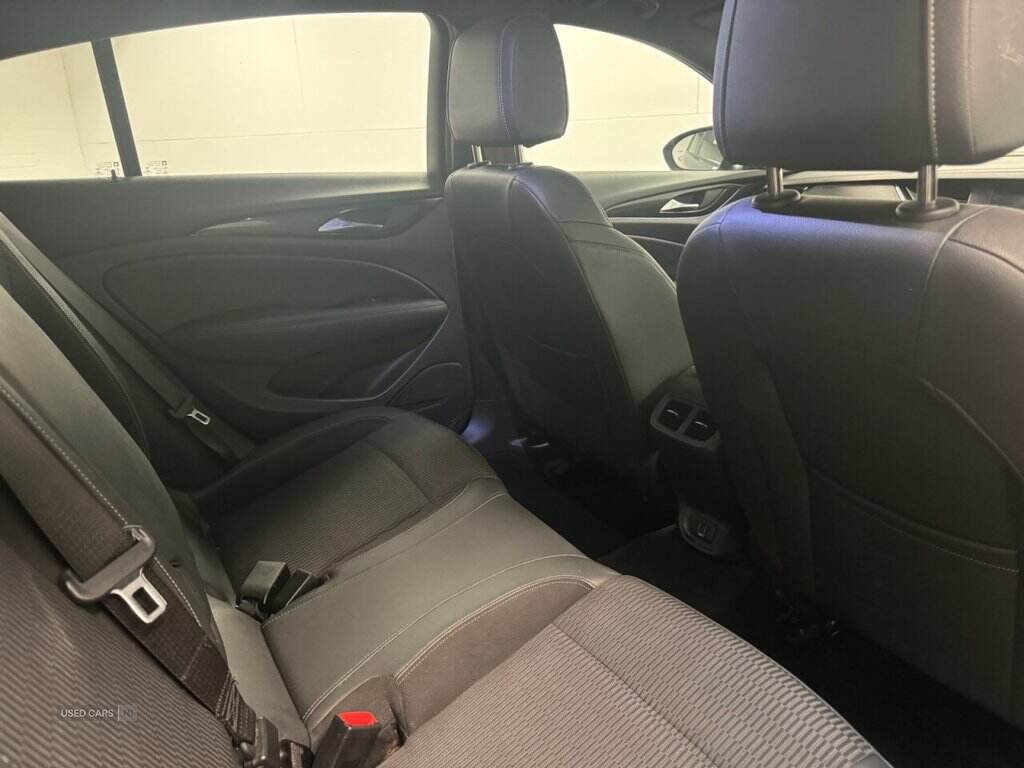 Mar 2019 Vauxhall Insignia 1.5T SRi Vx-line Nav 5dr