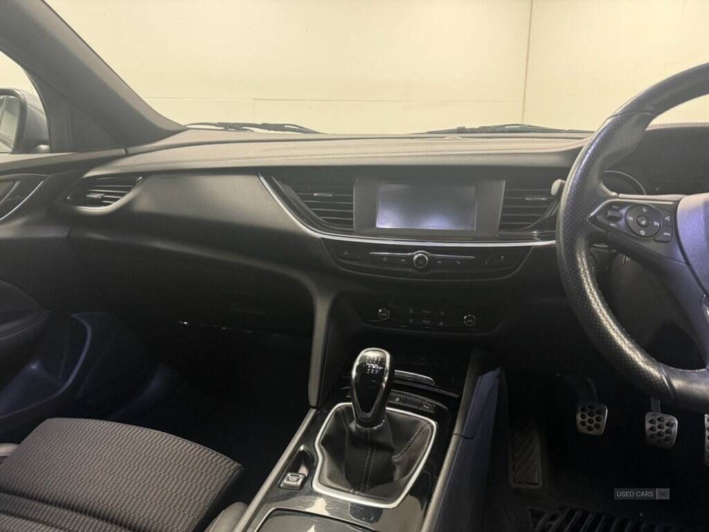 Mar 2019 Vauxhall Insignia 1.5T SRi Vx-line Nav 5dr