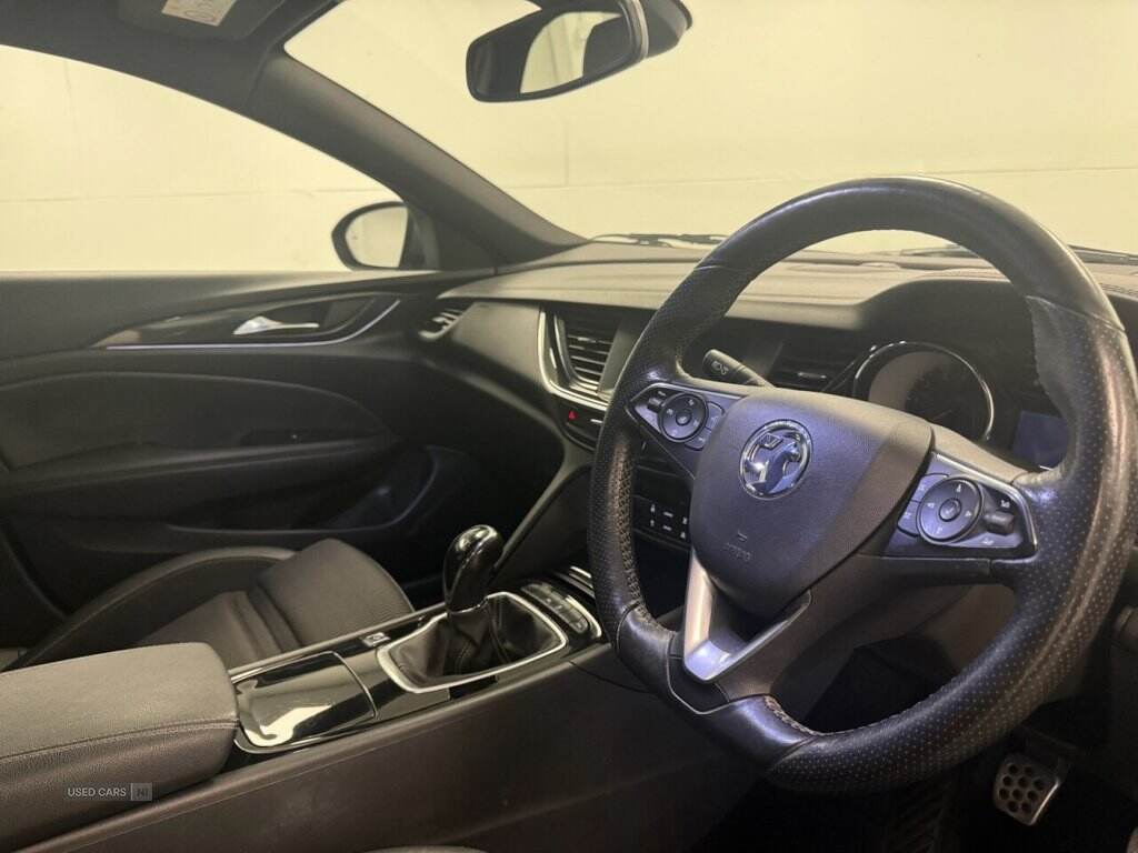 Mar 2019 Vauxhall Insignia 1.5T SRi Vx-line Nav 5dr