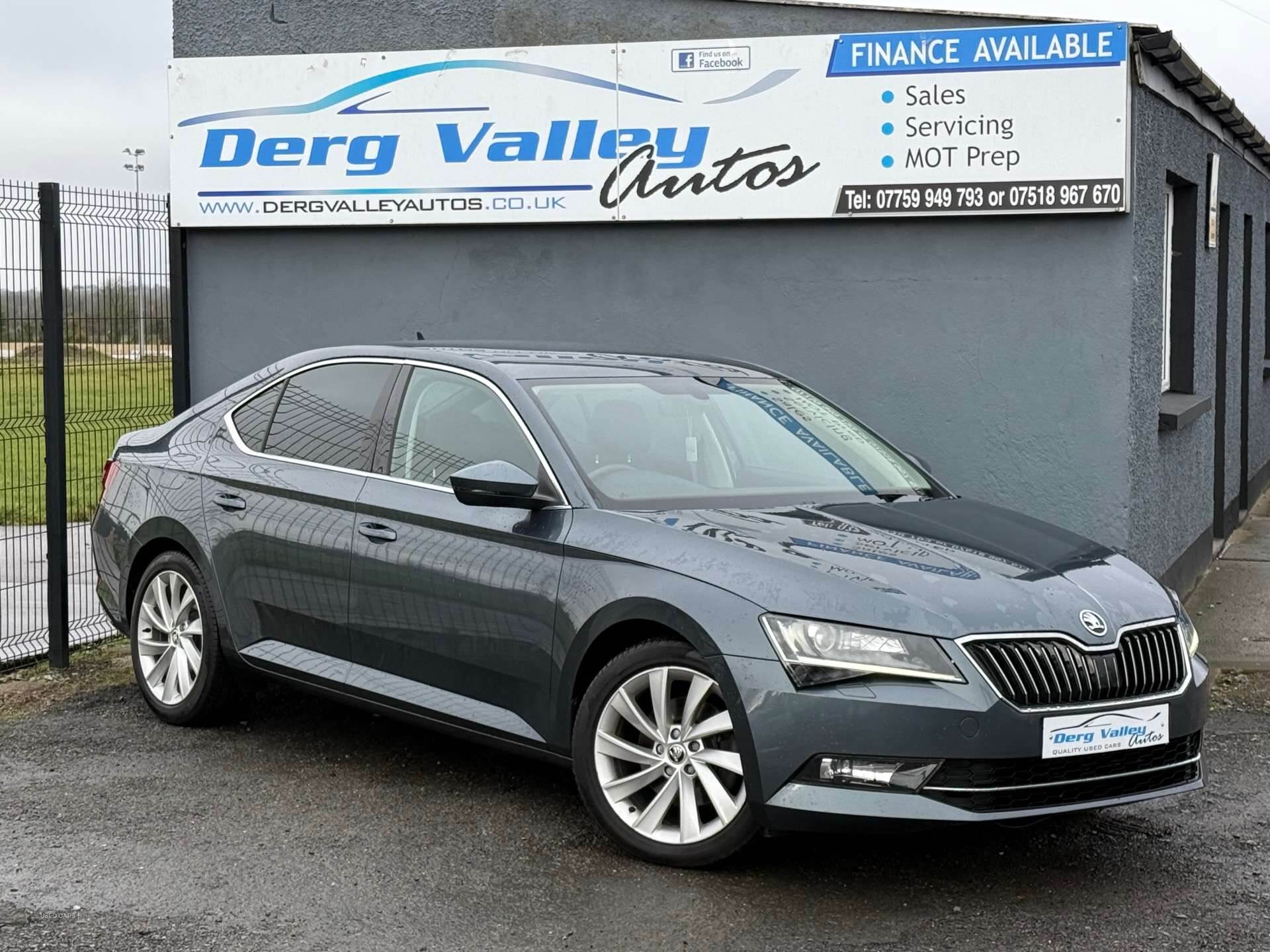 Dec 2017 Skoda Superb 2.0 TDI CR SE L Executive 5dr DSG [7 Speed]