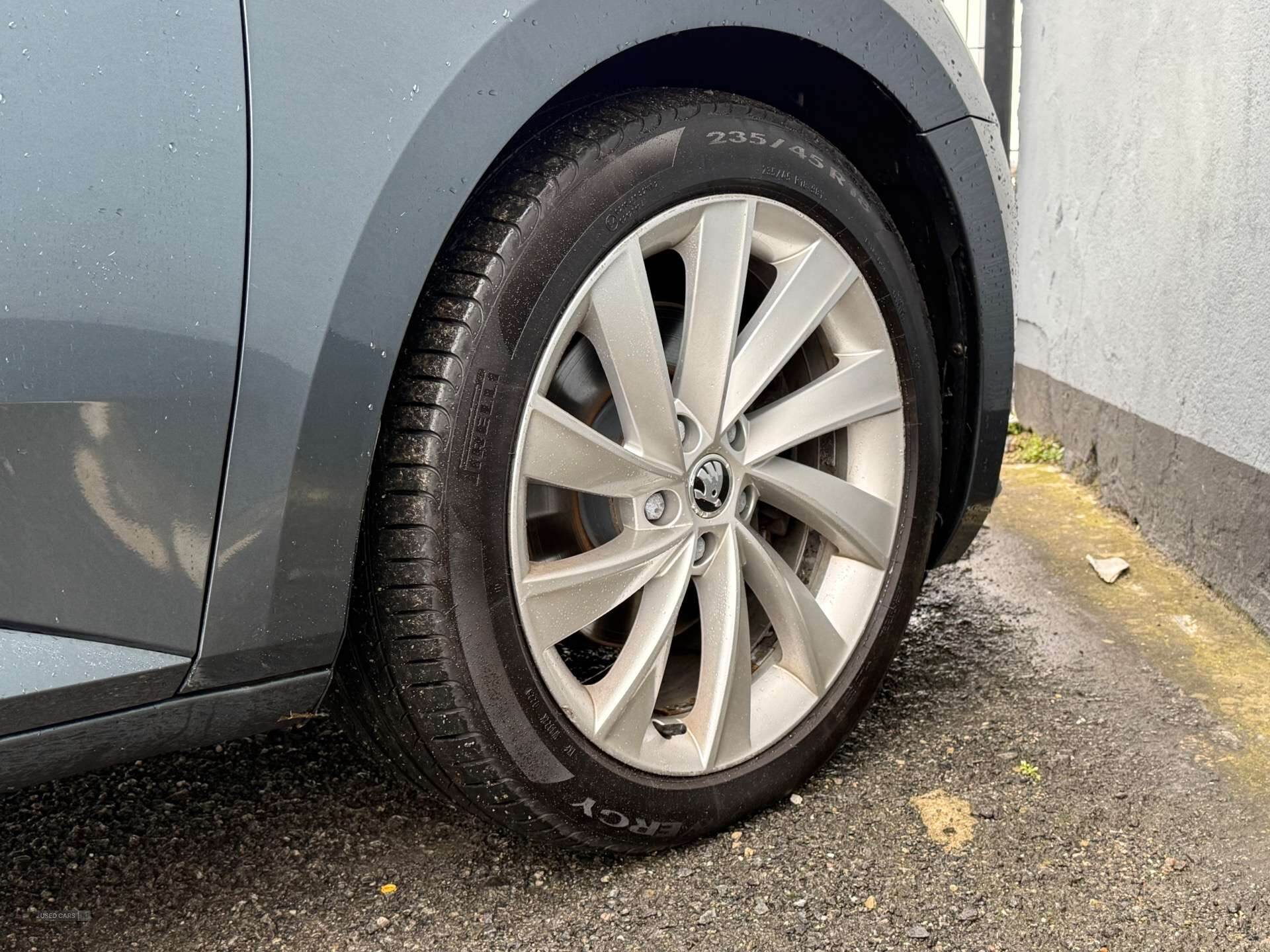 Dec 2017 Skoda Superb 2.0 TDI CR SE L Executive 5dr DSG [7 Speed]