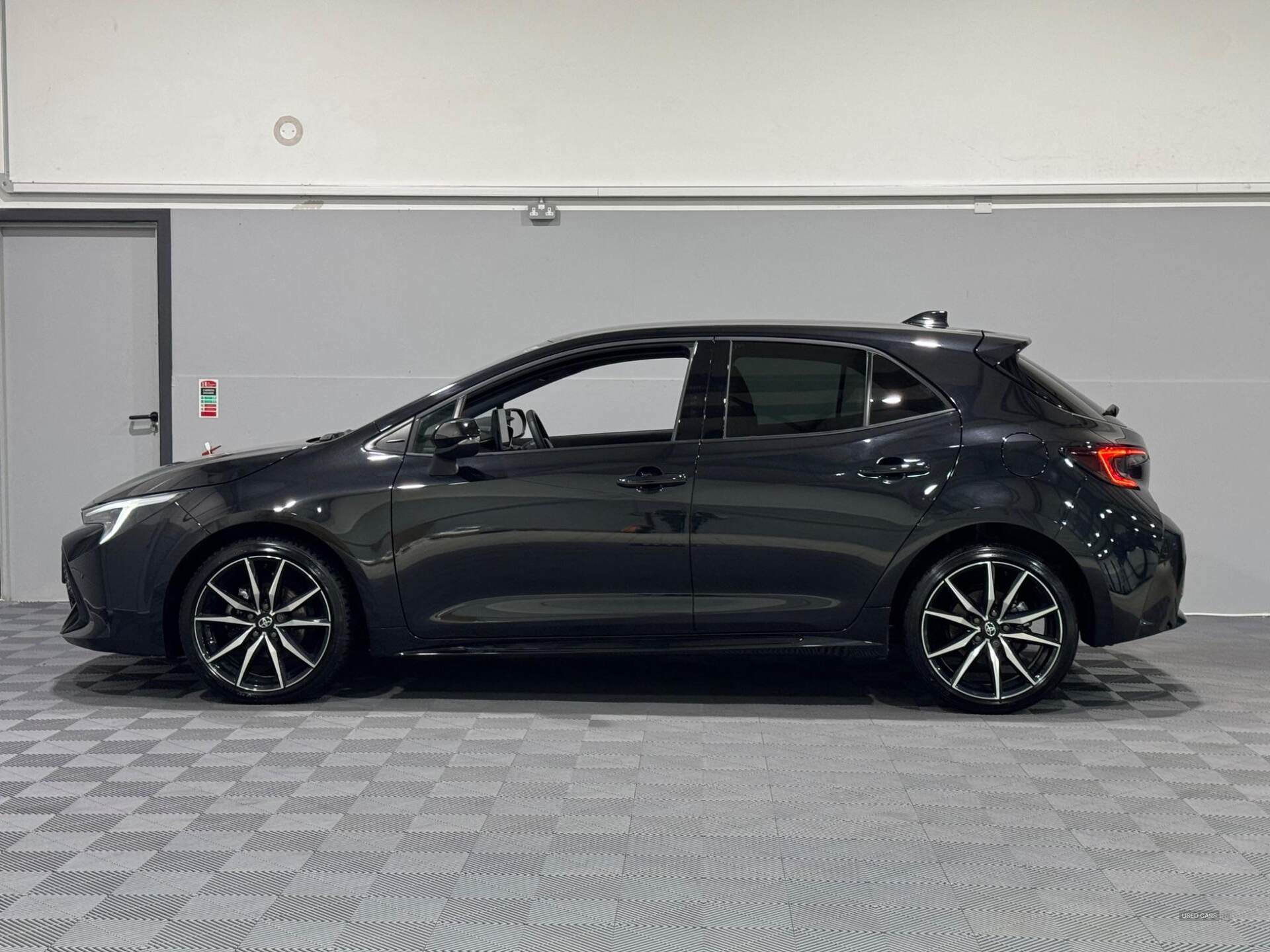 Jun 2023 Toyota Corolla 1.8 Hybrid GR Sport 5dr CVT