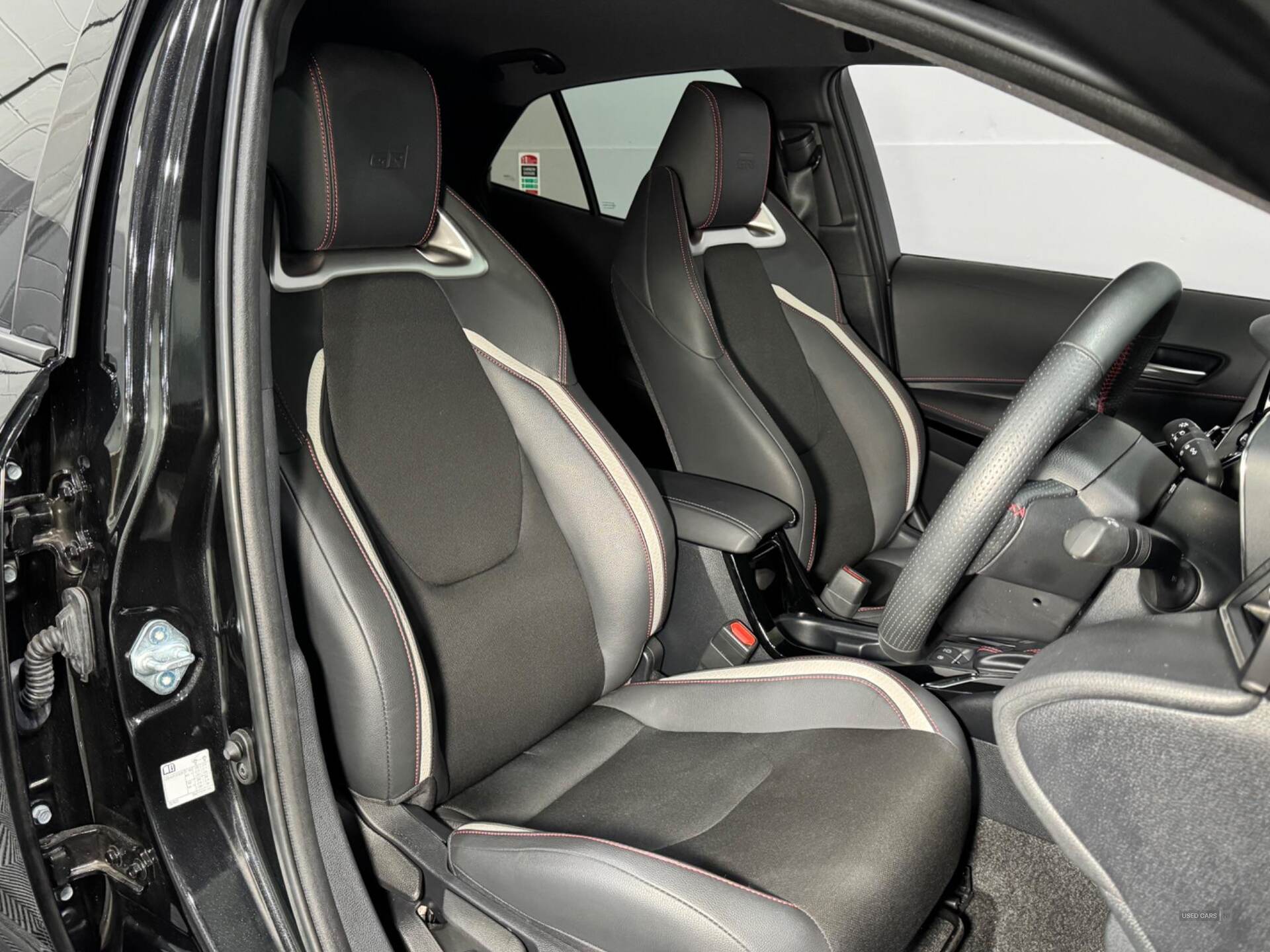 Jun 2023 Toyota Corolla 1.8 Hybrid GR Sport 5dr CVT