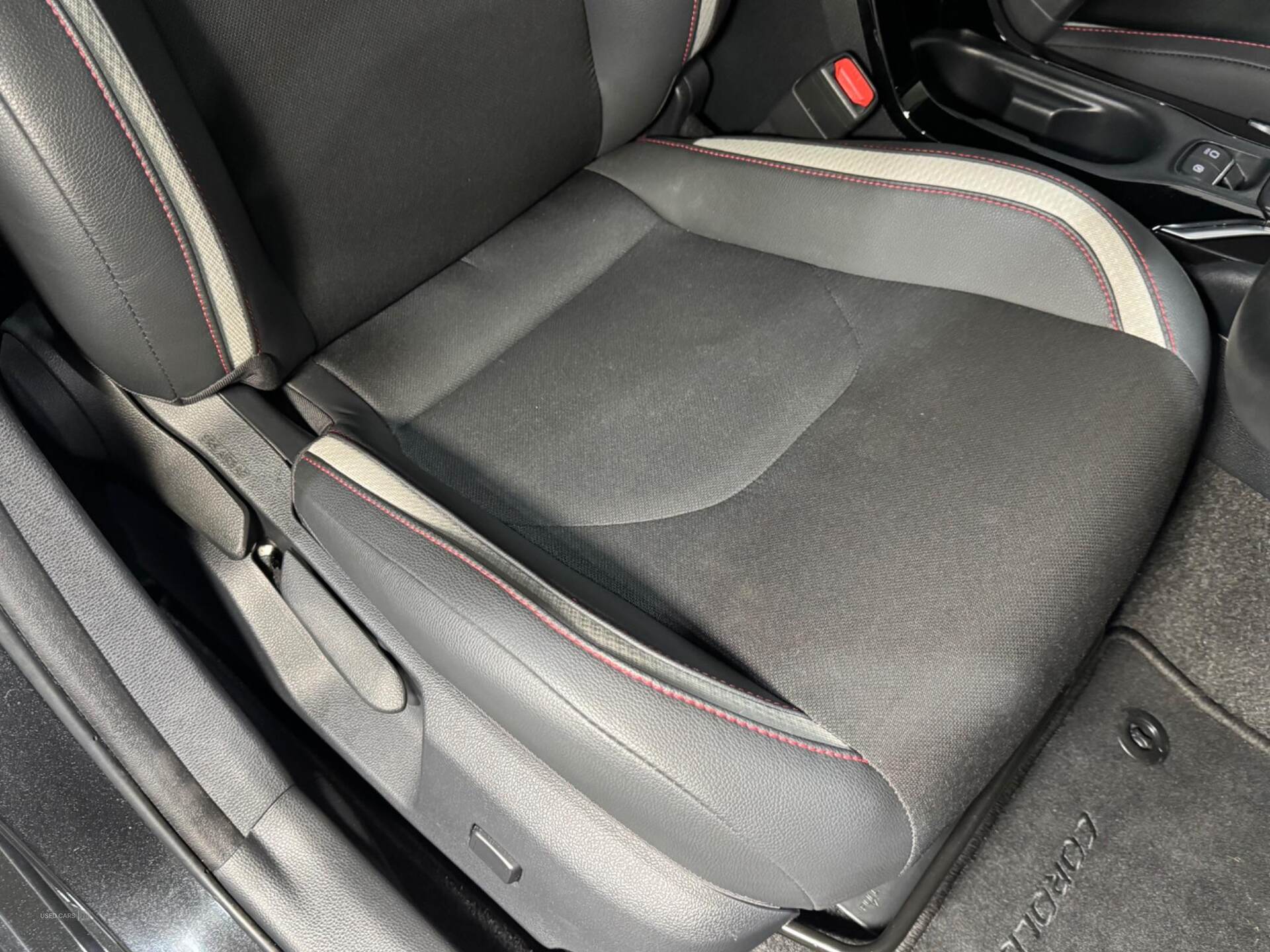 Jun 2023 Toyota Corolla 1.8 Hybrid GR Sport 5dr CVT