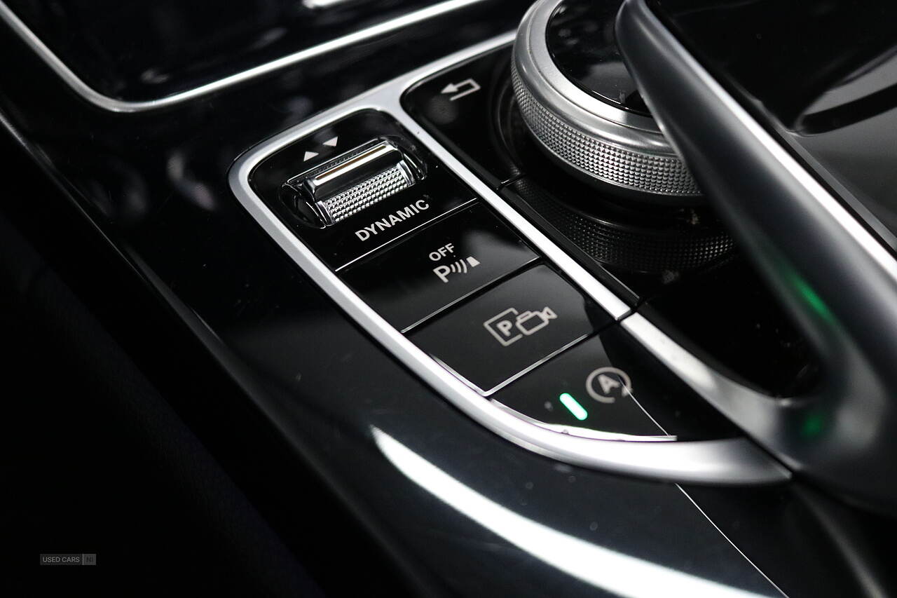 Nov 2020 Mercedes-Benz C Class C220d Sport Edition Premium 4dr 9G-Tronic