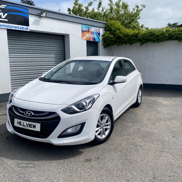 Hyundai i30 DIESEL HATCHBACK in Down