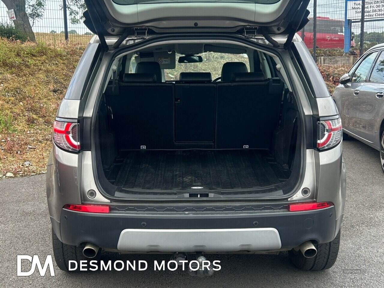  2017 Land Rover Discovery 