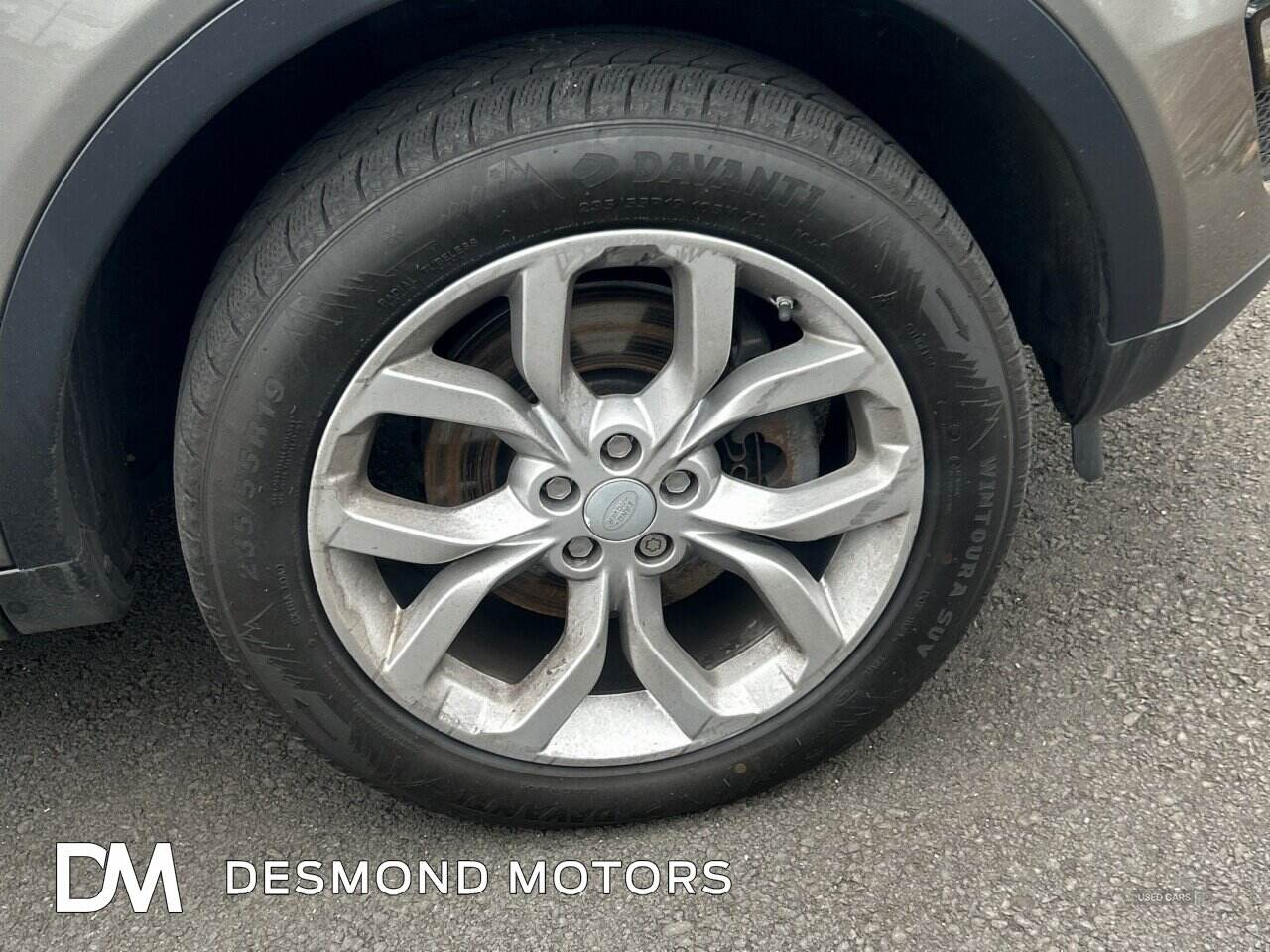  2017 Land Rover Discovery 