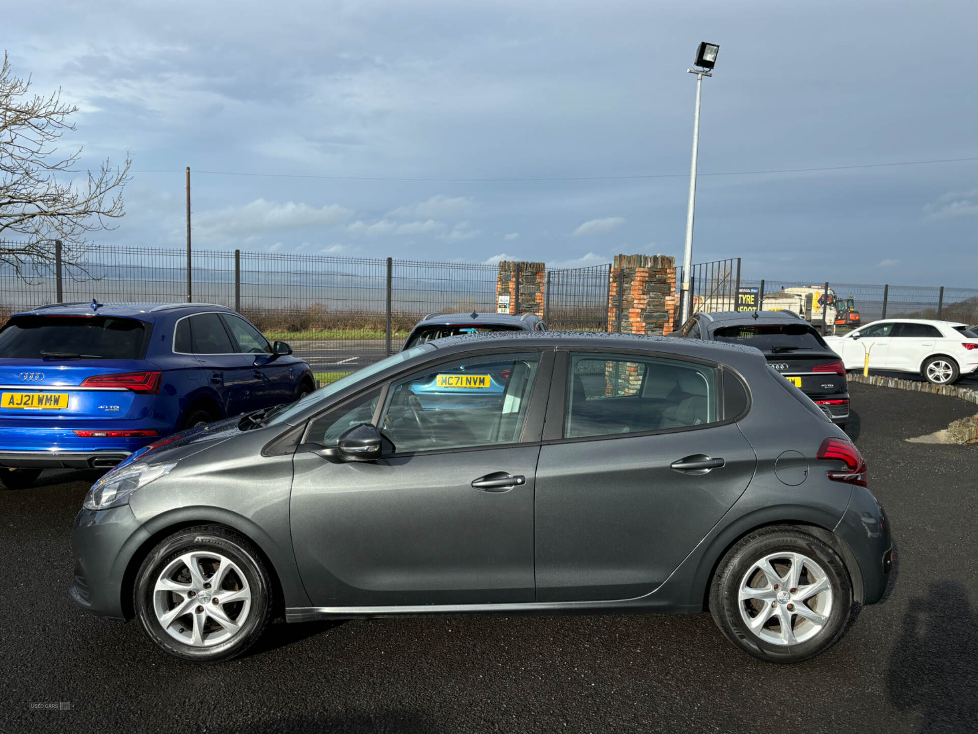 Peugeot 208 DIESEL HATCHBACK in Derry / Londonderry