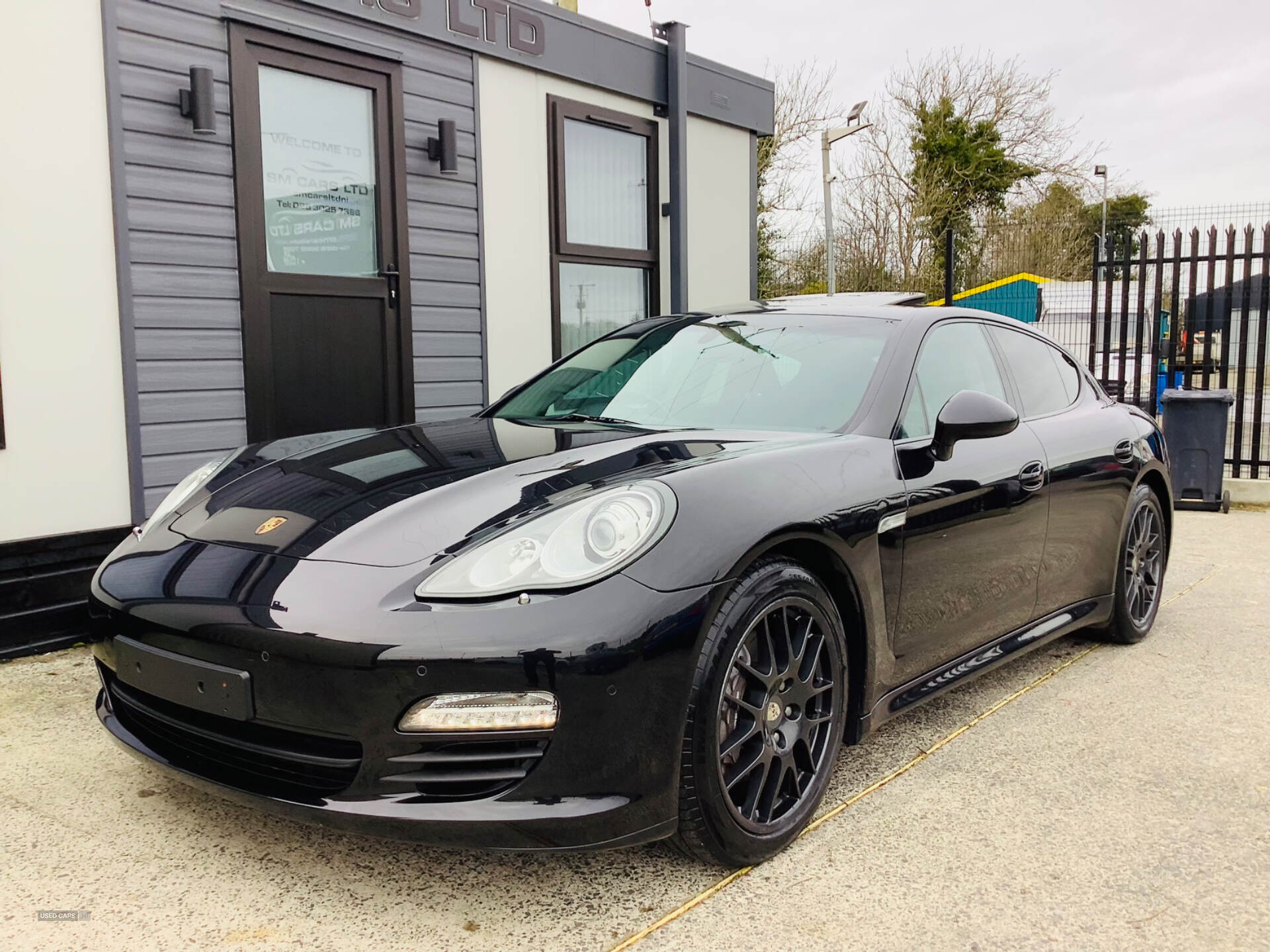 Porsche Panamera DIESEL SALOON in Down