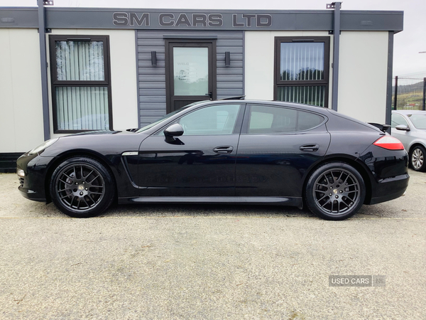 Porsche Panamera DIESEL SALOON in Down