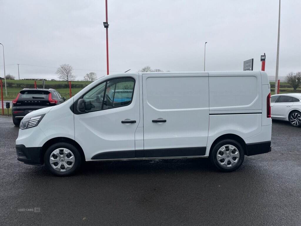 Jan 2023 Renault Trafic SL28 Blue dCi 130 Business+ Van