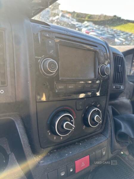  2018 Peugeot Boxer 335 PRO L3H2 BLUE2.0 HDI