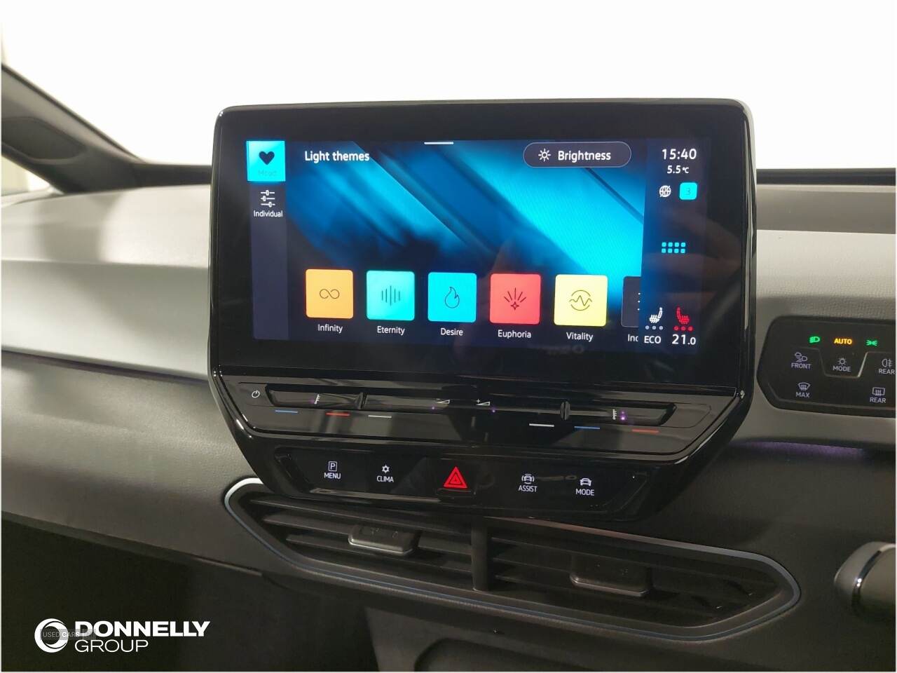 Jun 2023 Volkswagen ID.3 107KW Family Pro 58kWh 5dr Auto