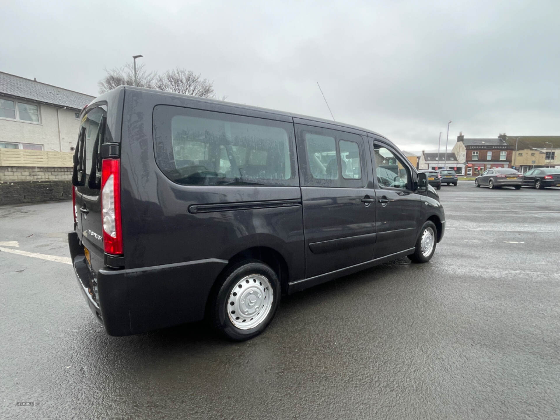 Feb 2015 Citroen Dispatch Combi 2.0 HDi 160 L2 SX 5dr [9 Seat]
