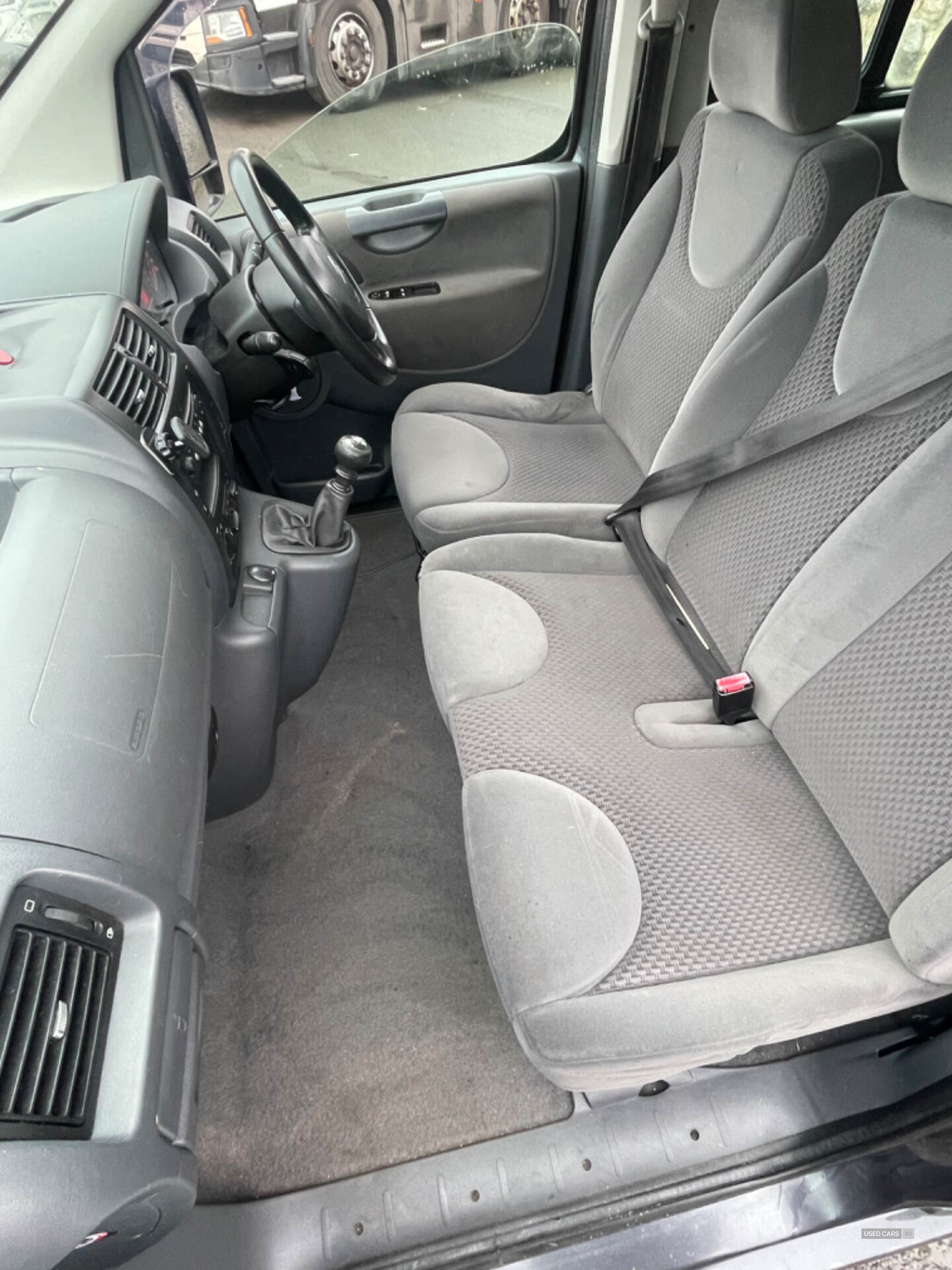 Feb 2015 Citroen Dispatch Combi 2.0 HDi 160 L2 SX 5dr [9 Seat]