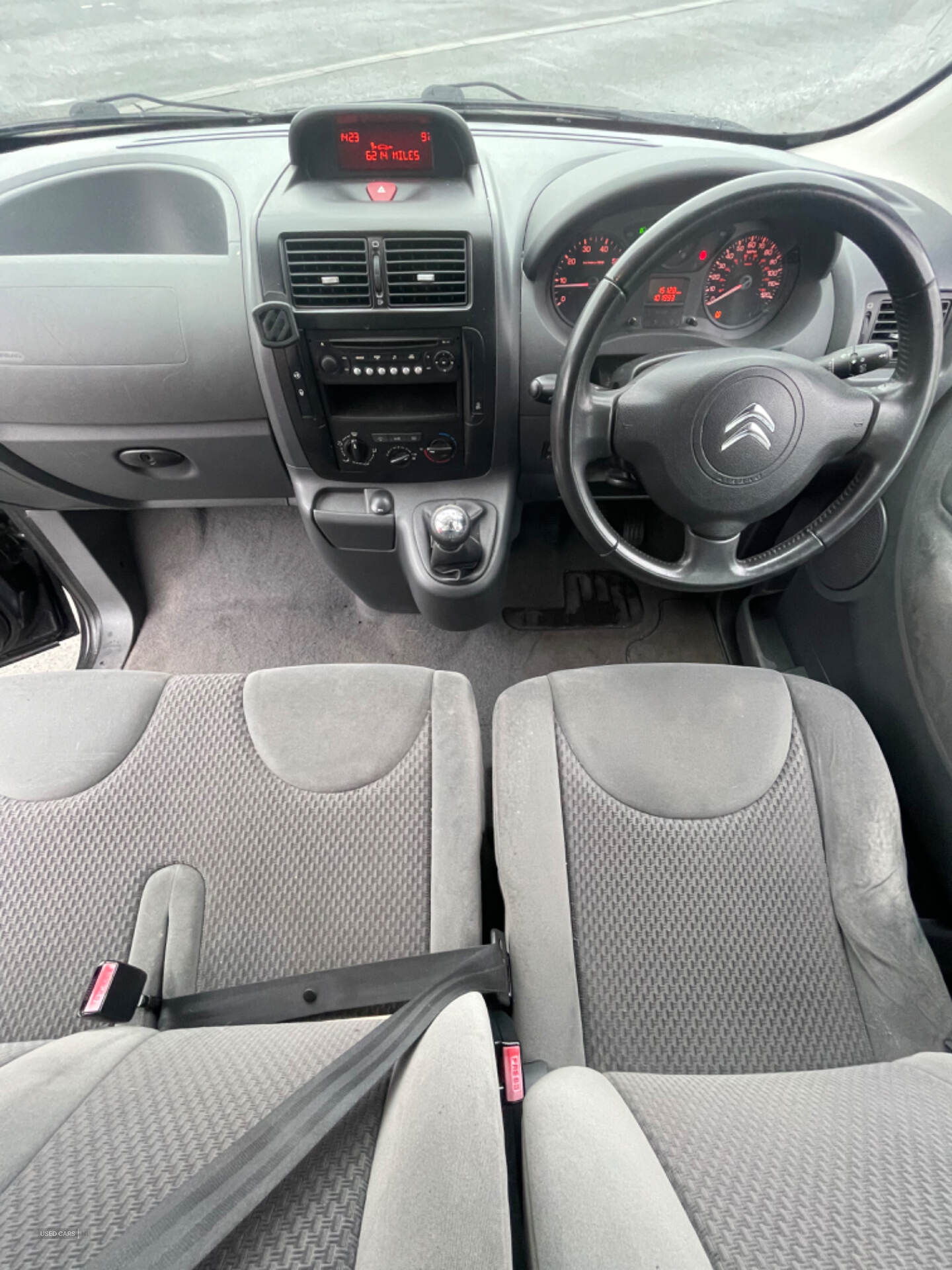 Feb 2015 Citroen Dispatch Combi 2.0 HDi 160 L2 SX 5dr [9 Seat]