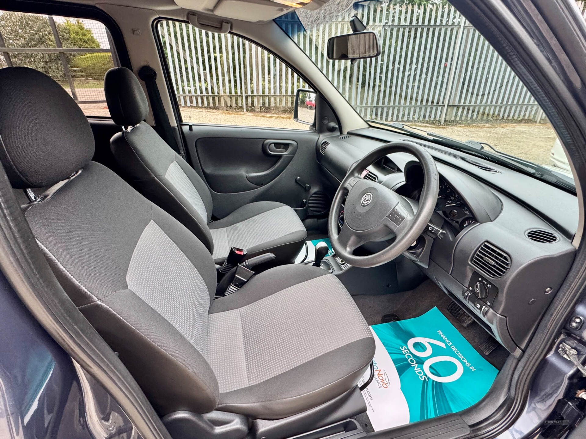 Mar 2010 Vauxhall Combo 1.3 CDTi 16V 1700 5dr Easytronic