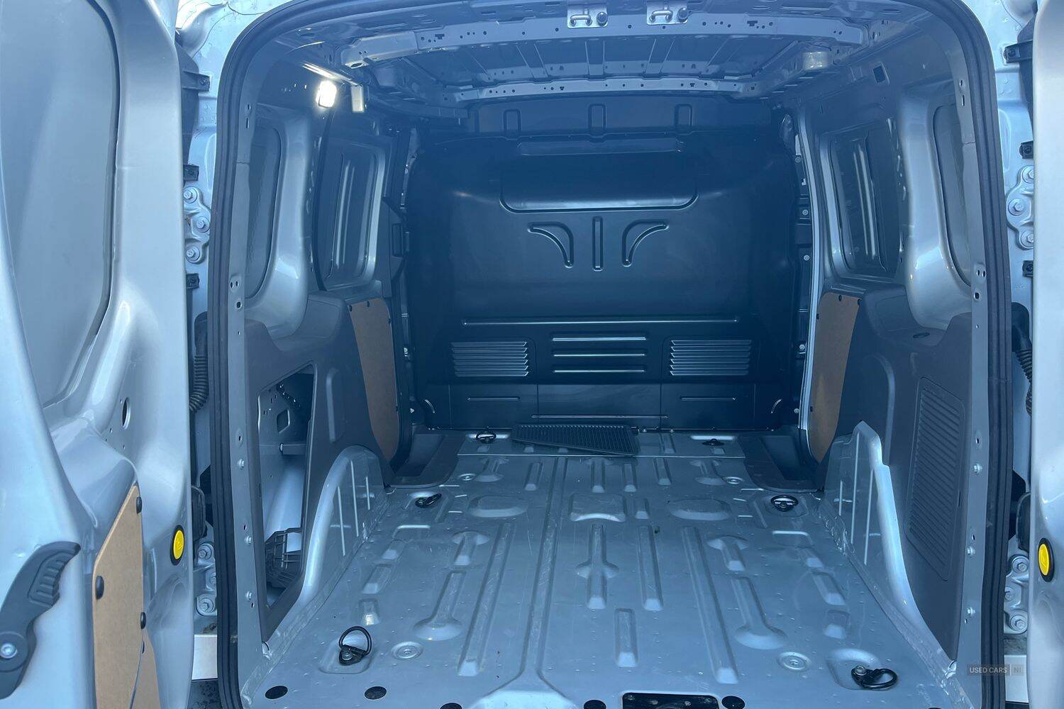 Jun 2024 Ford Transit Connect 1.5 EcoBlue 100ps Limited Van