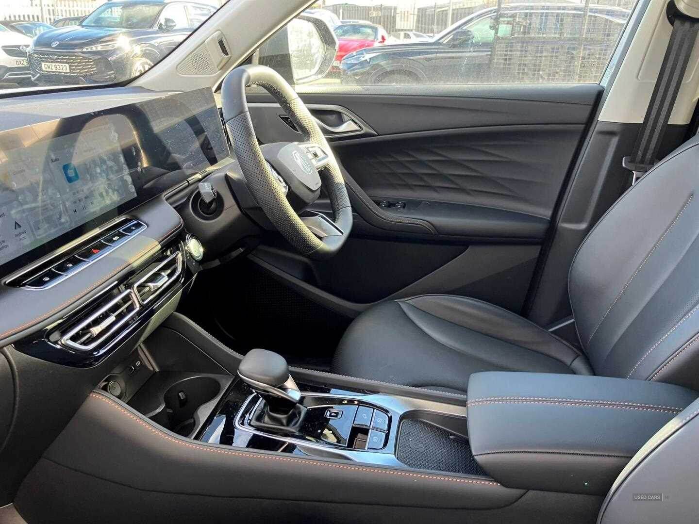 Oct 2024 MG HS 1.5 T-GDI PHEV Trophy 5dr Auto