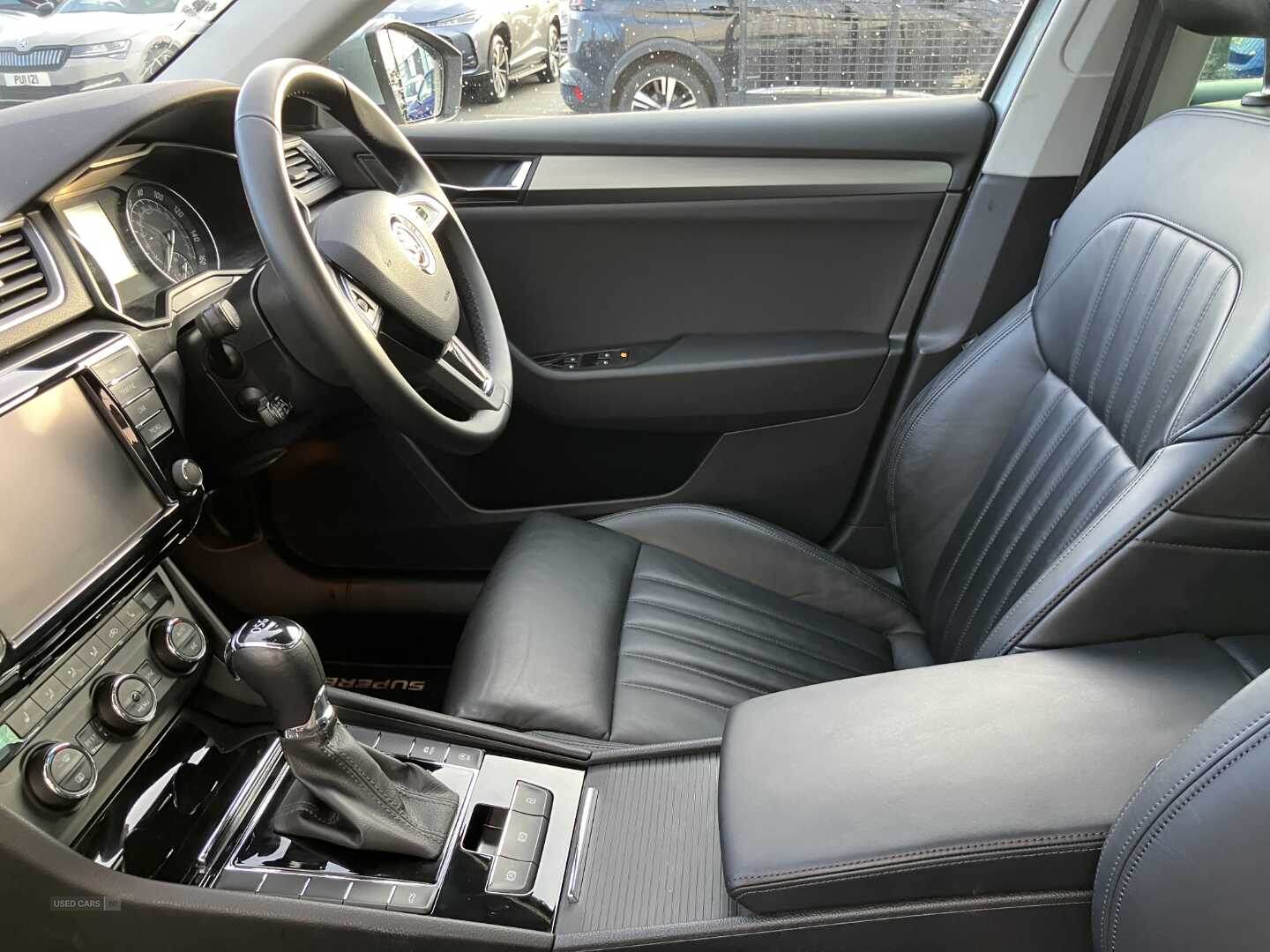 Jan 2018 Skoda Superb 2.0 TDI CR SE L Executive 5dr DSG