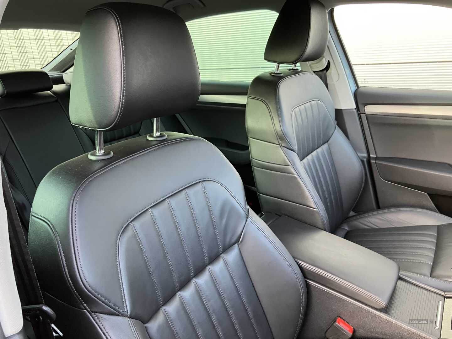 Jan 2018 Skoda Superb 2.0 TDI CR SE L Executive 5dr DSG