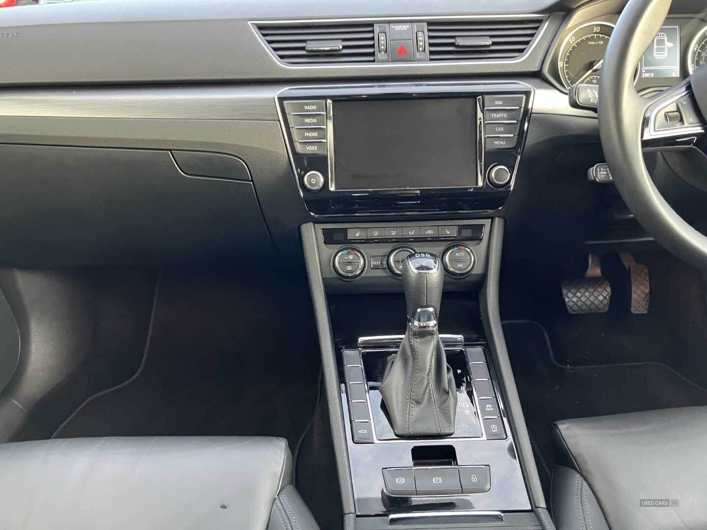 Jan 2018 Skoda Superb 2.0 TDI CR SE L Executive 5dr DSG