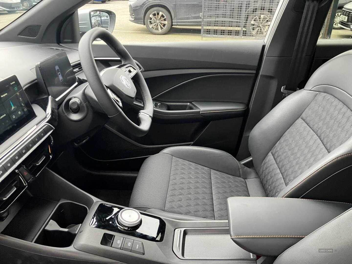 Jan 2025 MG MG3 1.5 Hybrid Trophy 5dr Auto