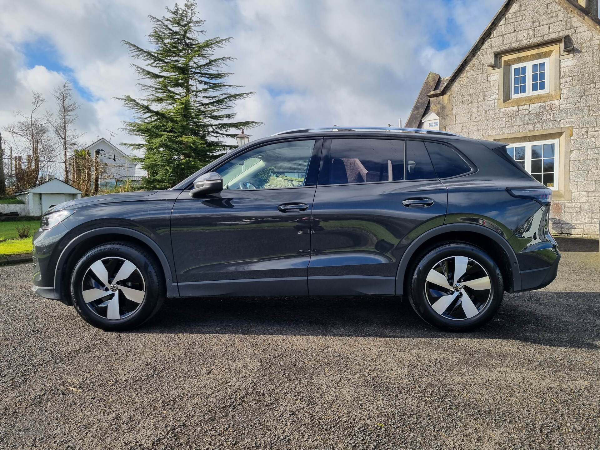 Volkswagen Tiguan DIESEL ESTATE in Derry / Londonderry