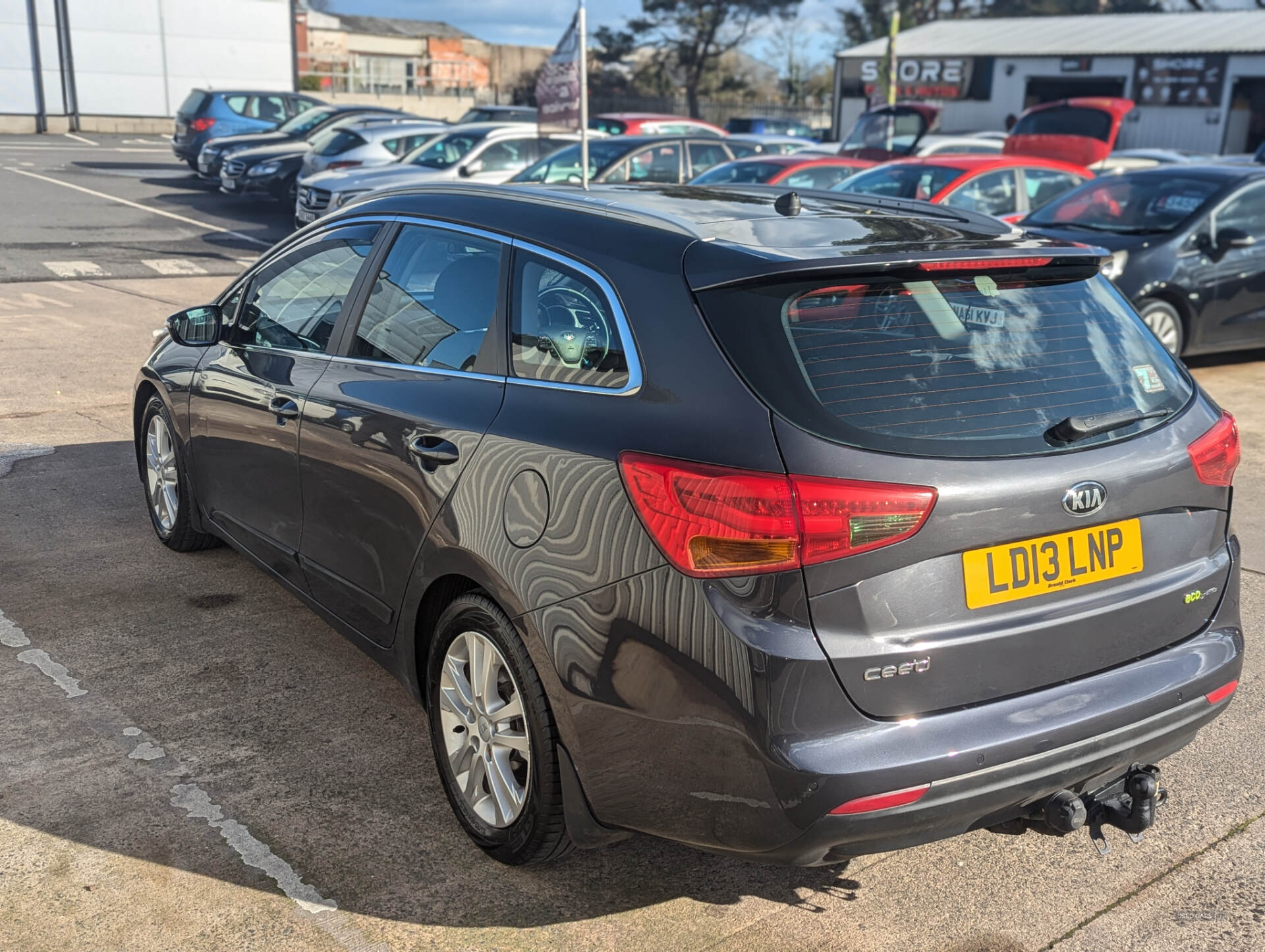 May 2013 Kia Ceed 1.6 CRDi 2 5dr