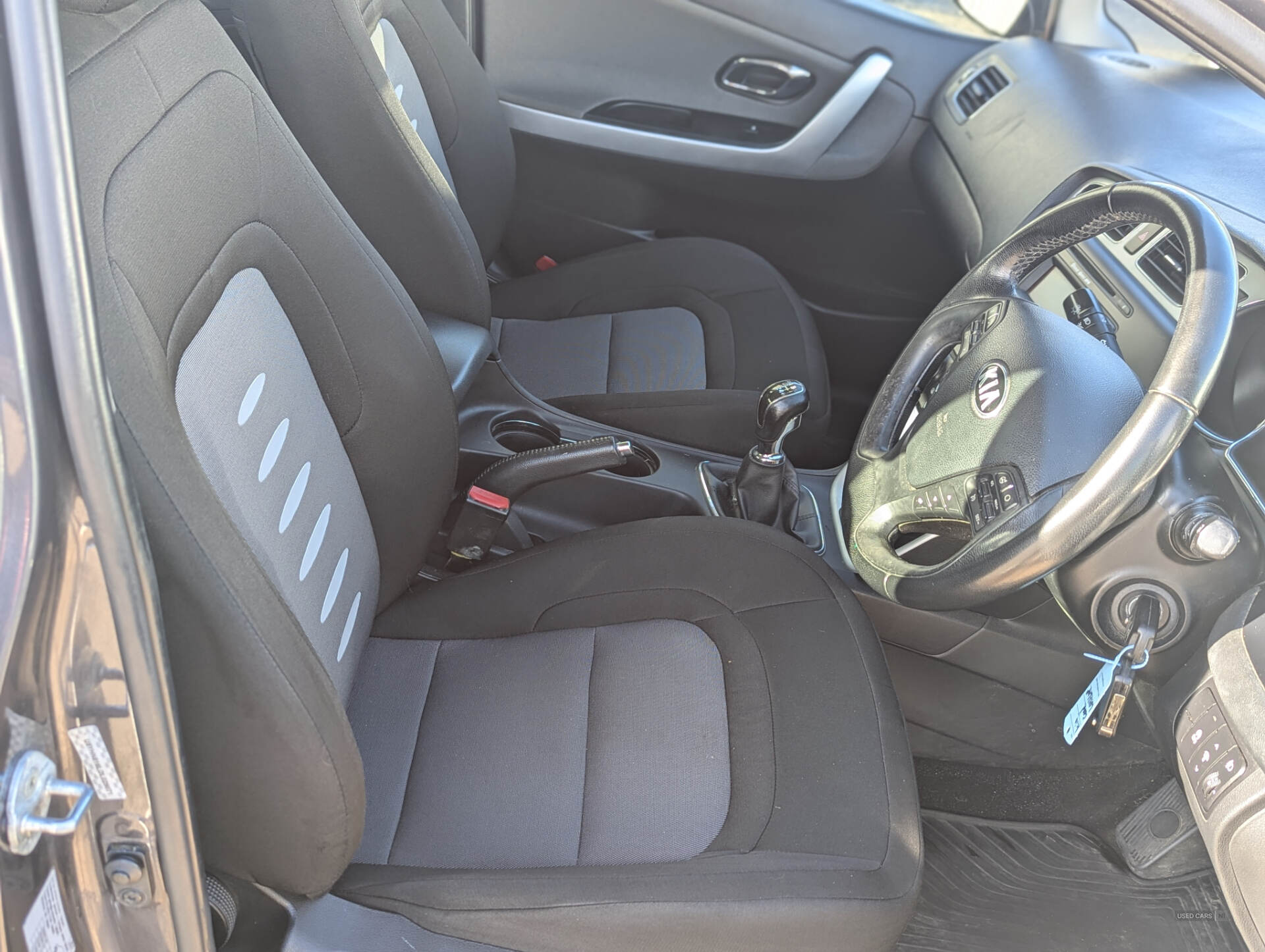May 2013 Kia Ceed 1.6 CRDi 2 5dr