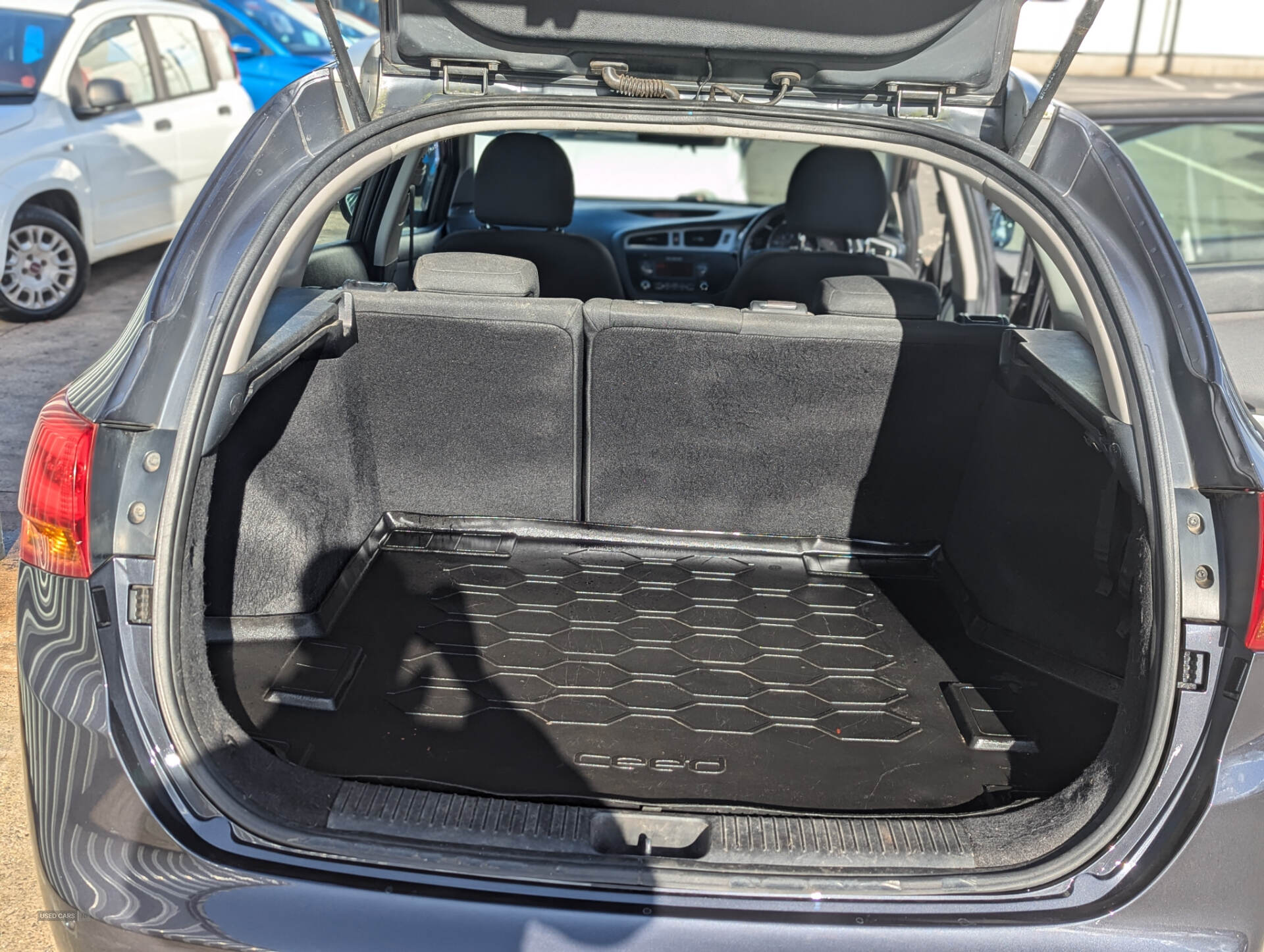May 2013 Kia Ceed 1.6 CRDi 2 5dr