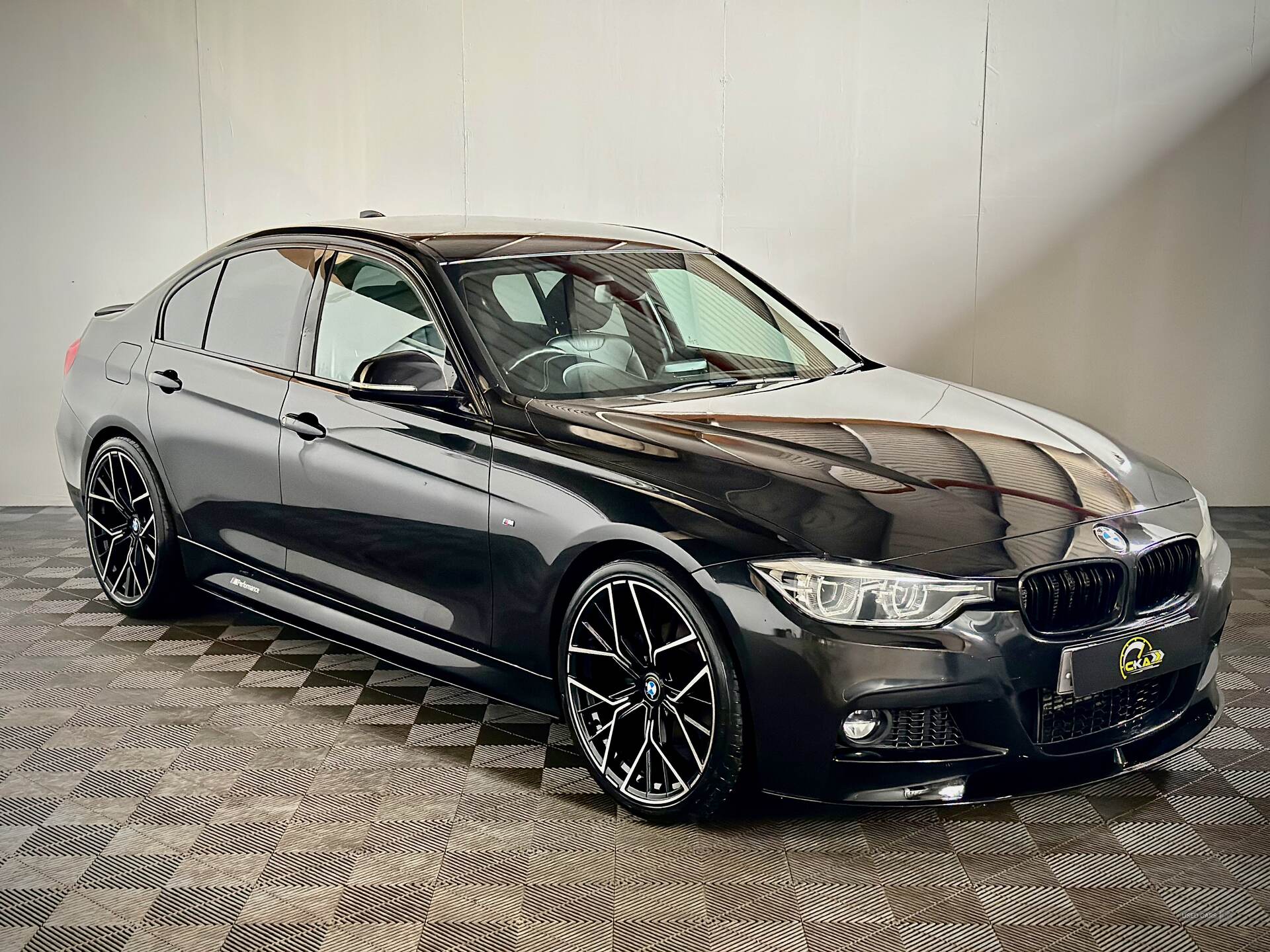 BMW 3 Series DIESEL SALOON in Tyrone