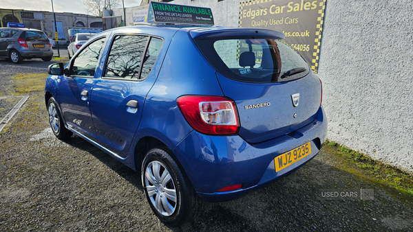 Dacia Sandero HATCHBACK in Down