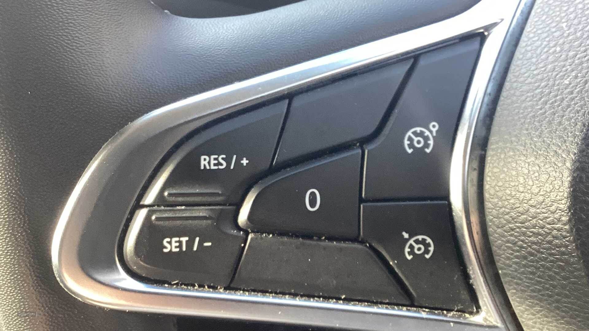 Jan 2022 Renault Captur 1.3 TCE 140 S Edition 5dr