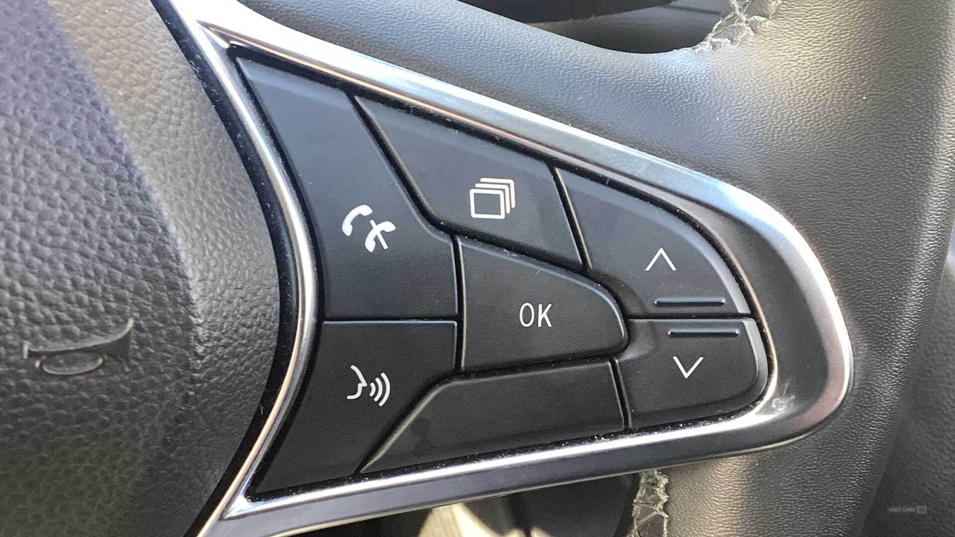 Jan 2022 Renault Captur 1.3 TCE 140 S Edition 5dr