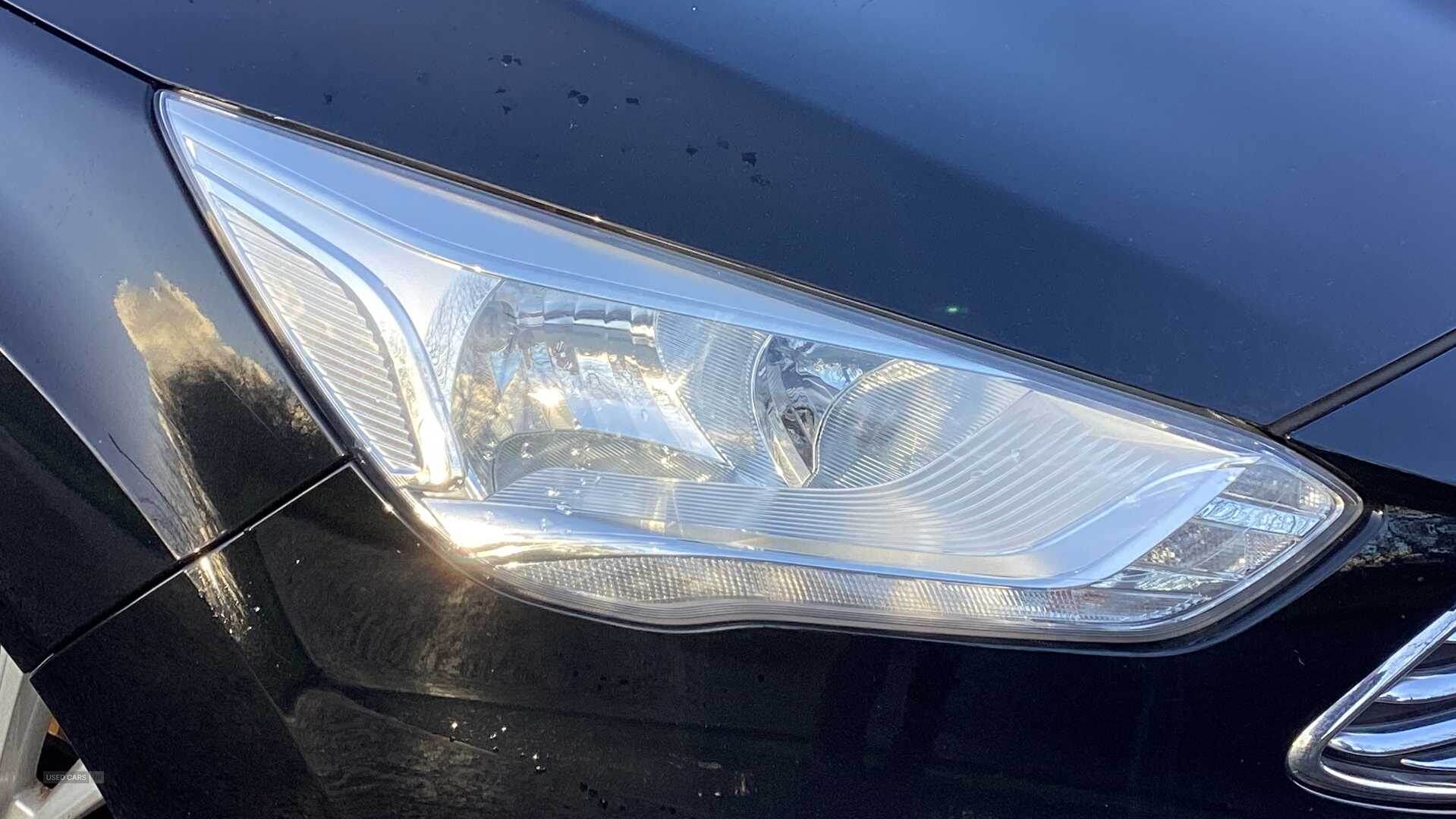 Feb 2018 Ford Grand C-MAX 1.5 TDCi Titanium 5dr