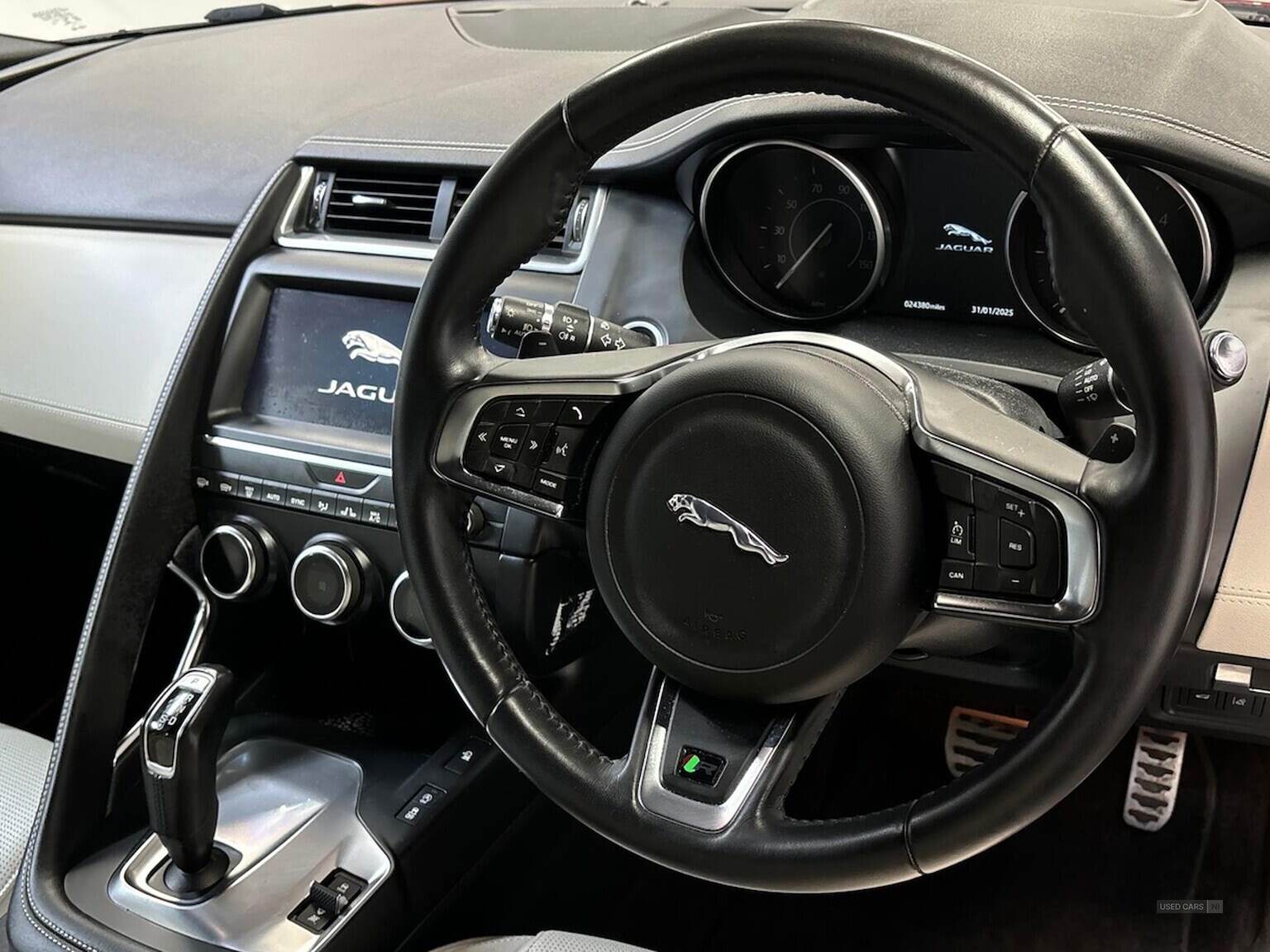 Jan 2019 Jaguar E-Pace 2.0D R-Dynamic S 5Dr Auto