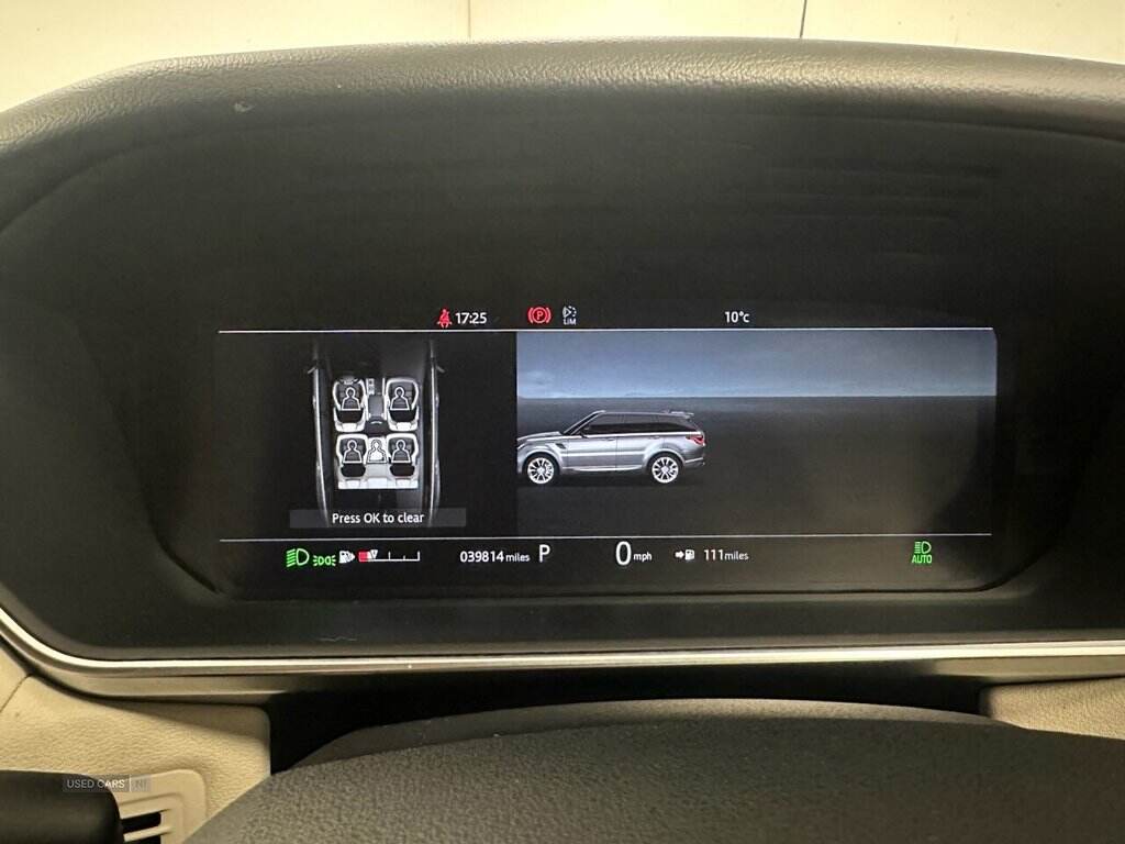 Mar 2018 Land Rover Range Rover Sport 2.0 SD4 HSE 5dr Auto