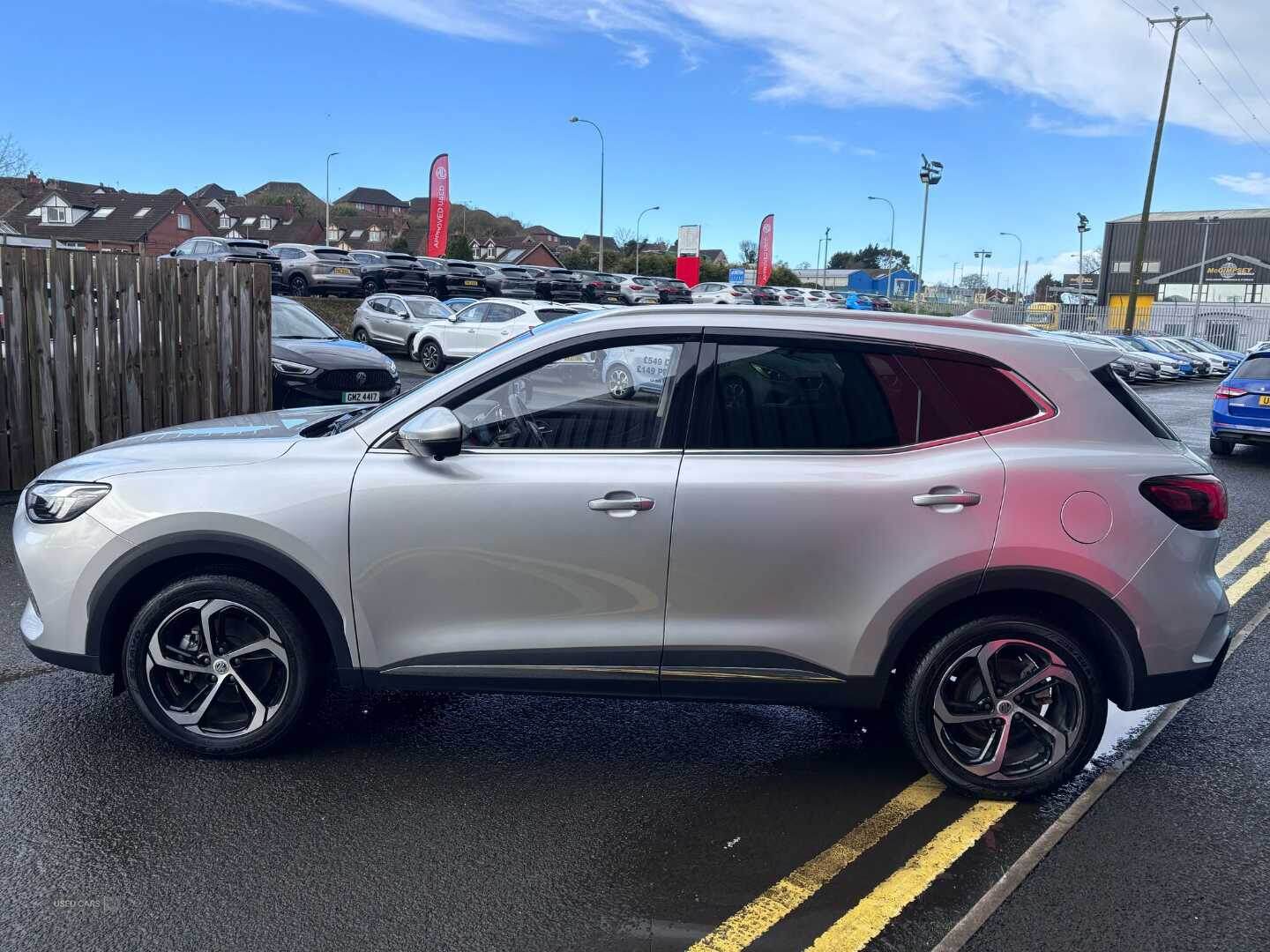 Feb 2024 MG HS 1.5 T-GDI PHEV Trophy 5dr Auto