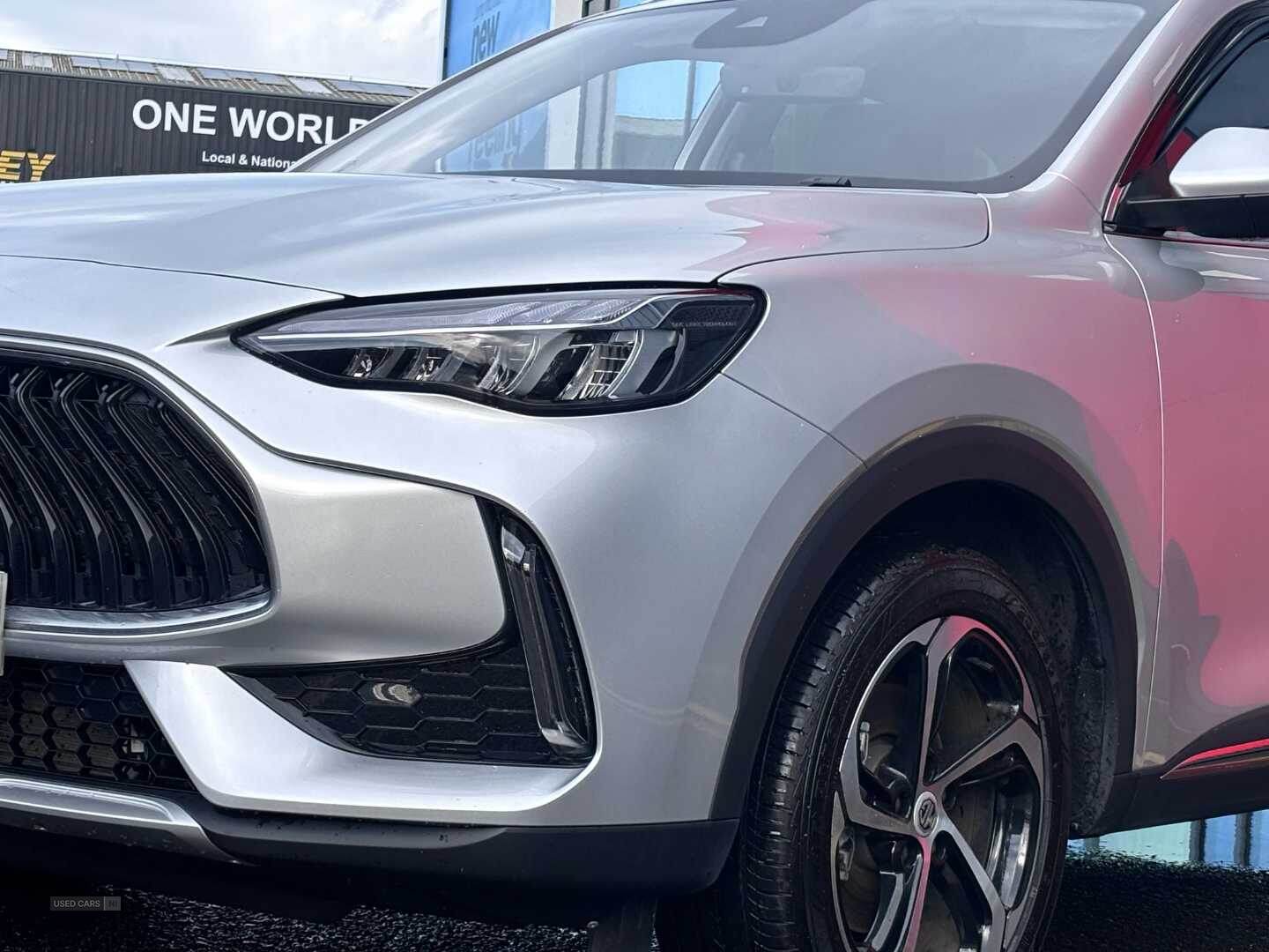 Feb 2024 MG HS 1.5 T-GDI PHEV Trophy 5dr Auto