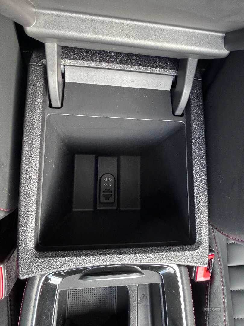 Feb 2024 MG HS 1.5 T-GDI PHEV Trophy 5dr Auto