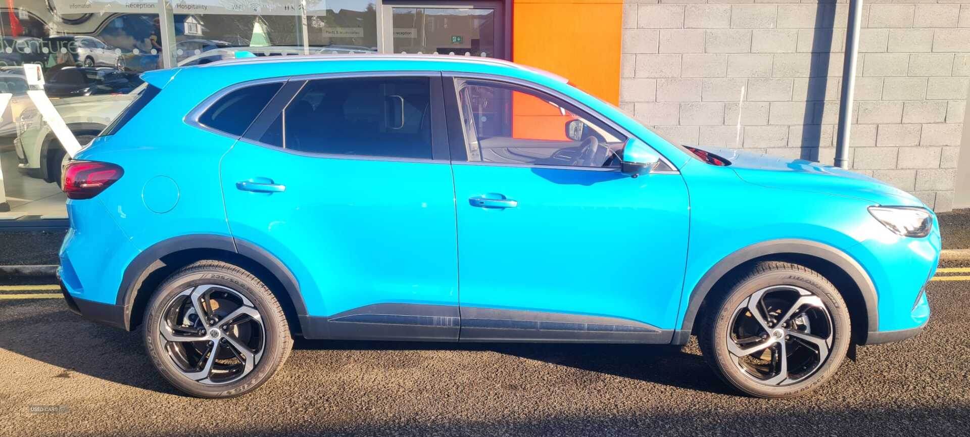 Sep 2024 MG HS 1.5 T-GDI PHEV Trophy 5dr Auto